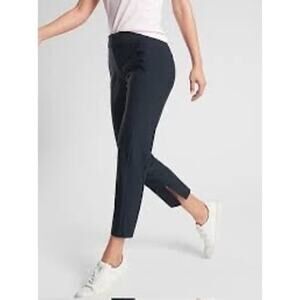 Athleta Stellar Crop Trouser in Black Size 0P